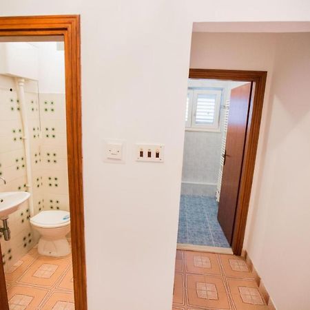 Apartmani M&S Подстрана Экстерьер фото