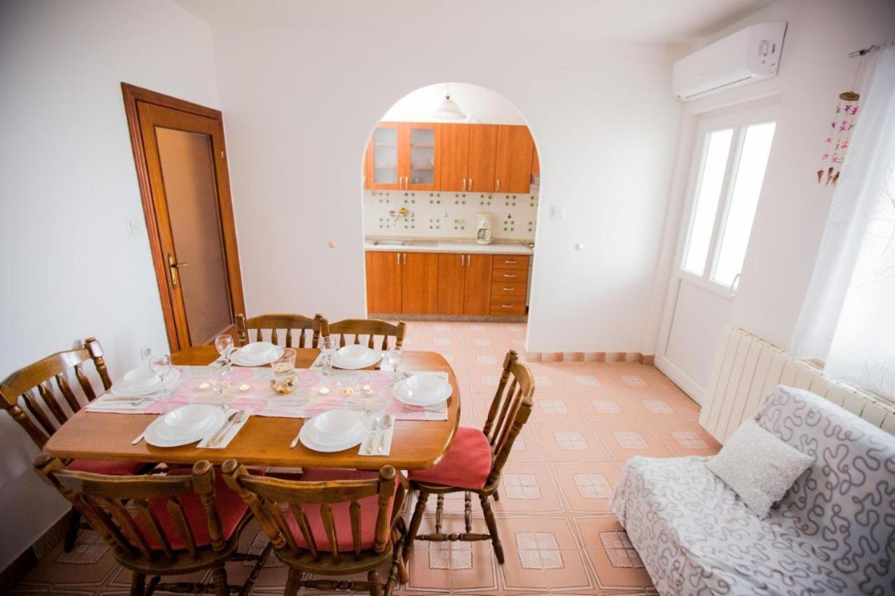 Apartmani M&S Подстрана Экстерьер фото