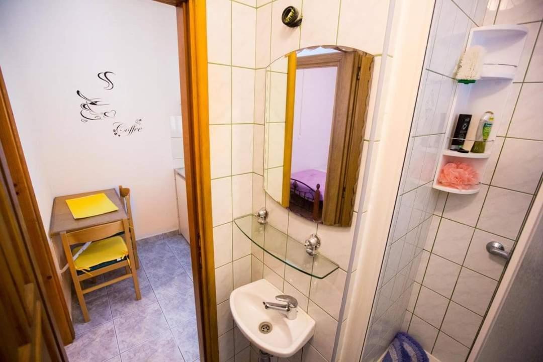 Apartmani M&S Подстрана Экстерьер фото